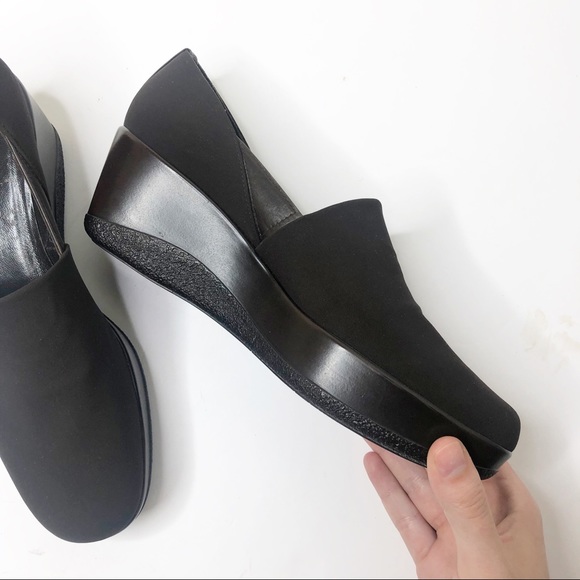 Stuart Weitzman loafer style dress shoes - Picture 4 of 8